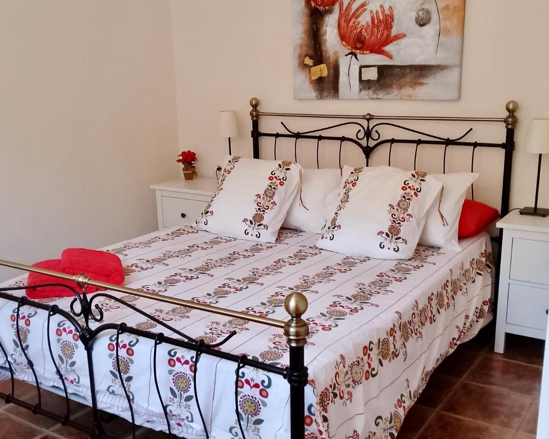 Villa Consuelo - Quiet Location Close To Resorts Buzanada Εξωτερικό φωτογραφία