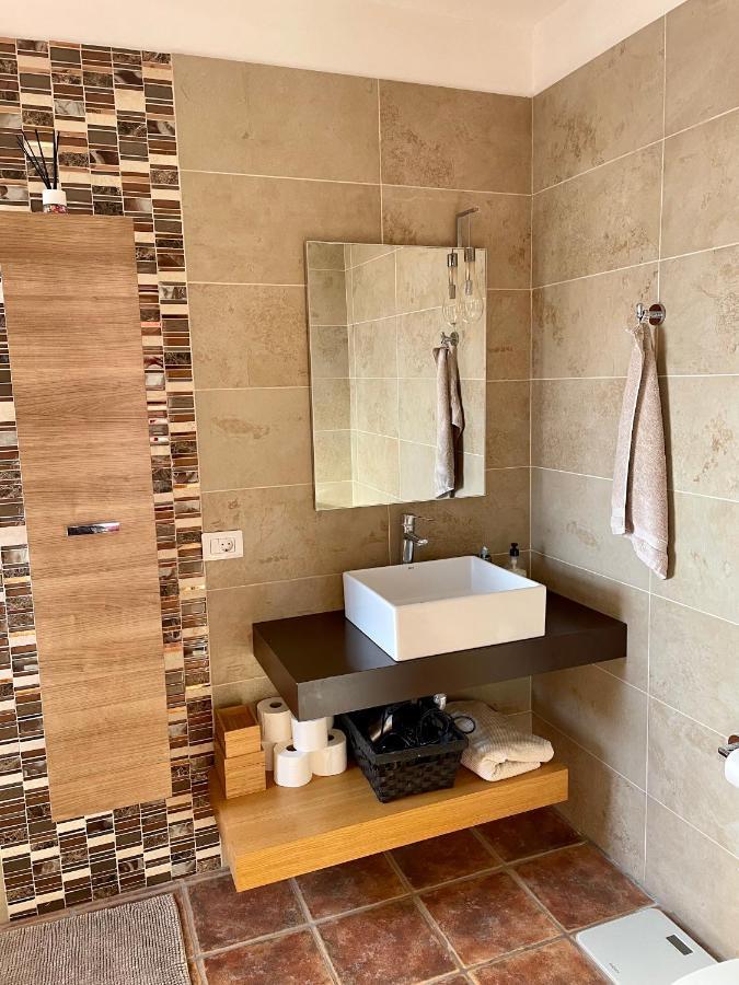 Villa Consuelo - Quiet Location Close To Resorts Buzanada Εξωτερικό φωτογραφία