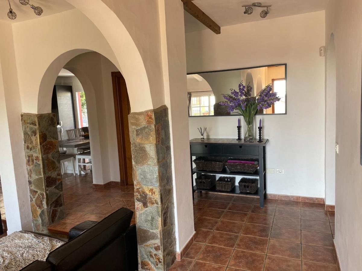 Villa Consuelo - Quiet Location Close To Resorts Buzanada Εξωτερικό φωτογραφία